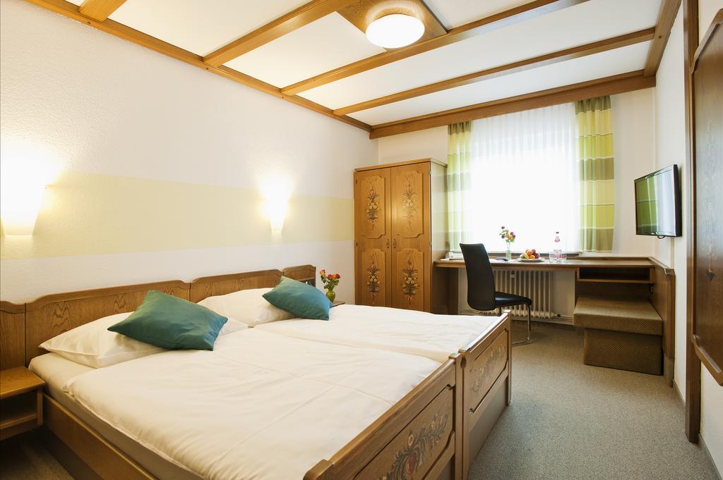 Hotel Kaeferstein Garni Nuremberg Room photo